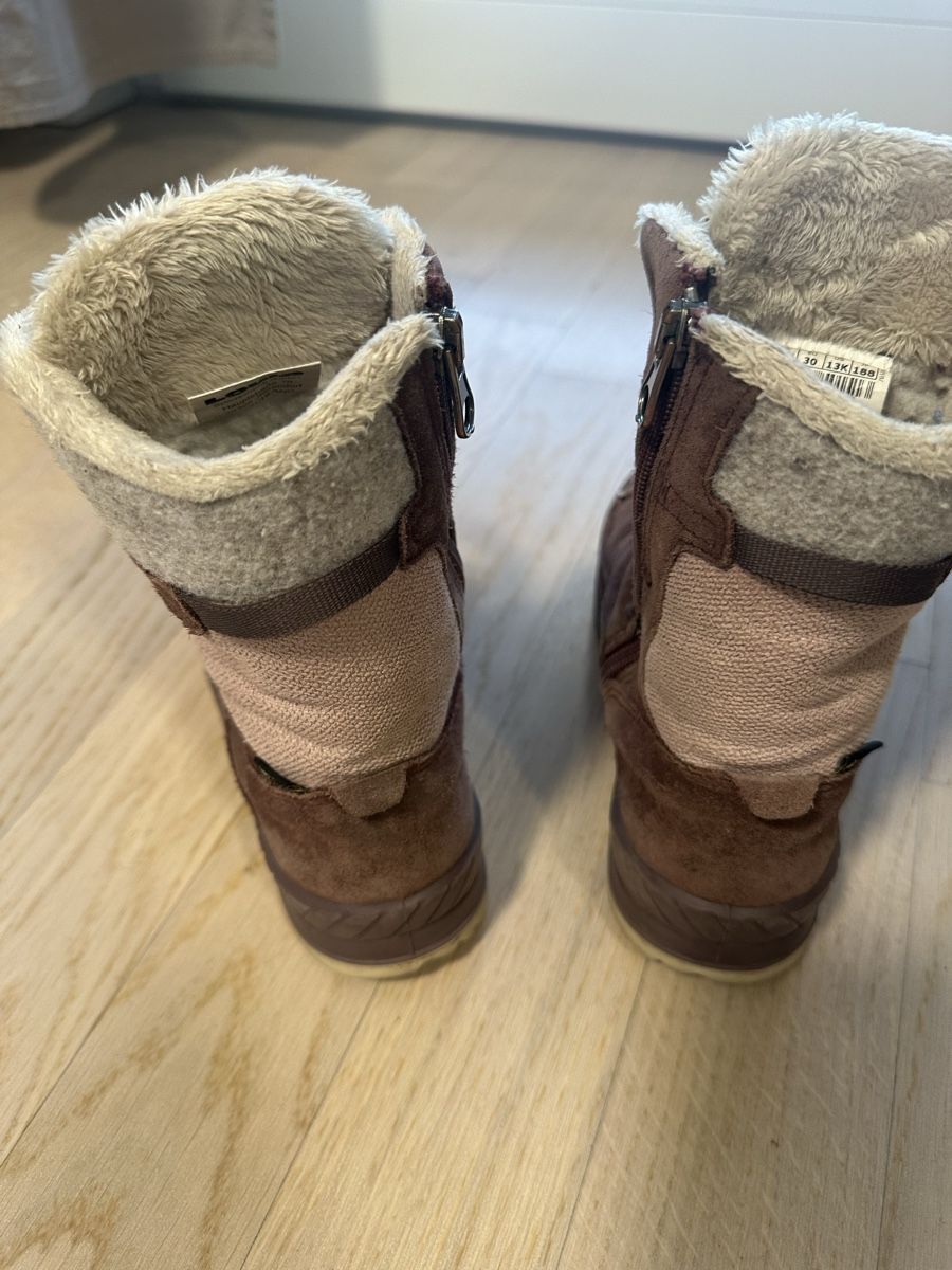 Lowa Scarpe per ragazze: LOWA Winterschuhe Mädchen Gr. 30 – Usato da Dübendorf venduto da nat_h9wg 2