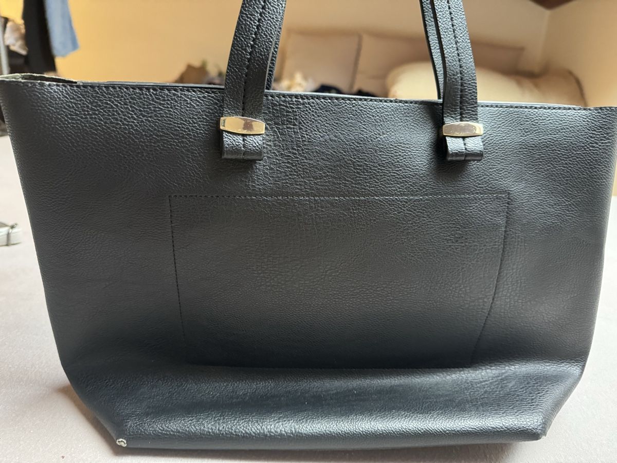 Borse da donna: Sac à main Liu Jo noir élégant – Usato da Auvernier venduto da big_7srg 3