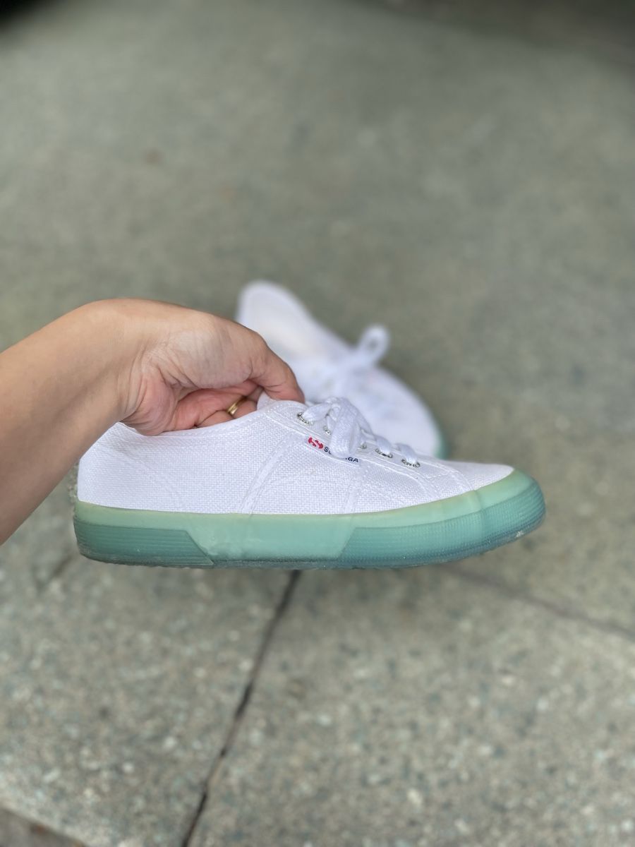 Superga Scarpe da donna: Superga Sneaker, Weiss mit mintfarbener Sohle, Gr. 38 – Usato da Zürich venduto da Tcj.han