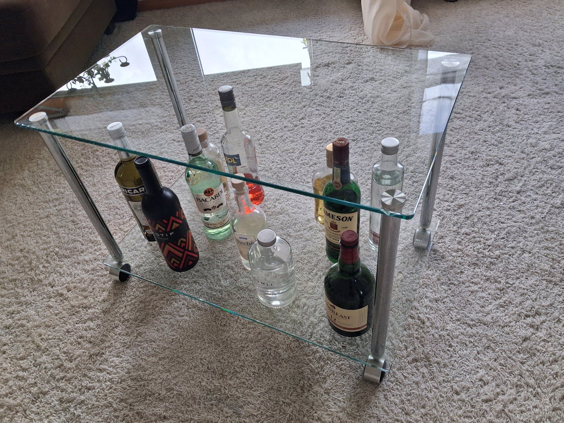 Scaffali: Glas Rollwagen / Bar aus Glas – Usato da Muttenz venduto da PMB_5 2