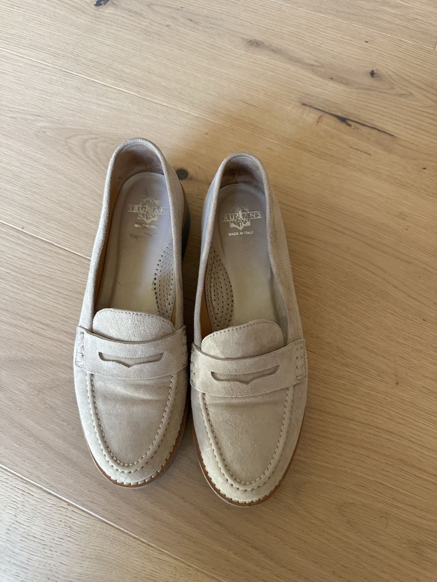 Scarpe da donna: Wildleder Loafer Truman‘s – Nuovo (secondo la descrizione) da Leuk Stadt venduto da medii1