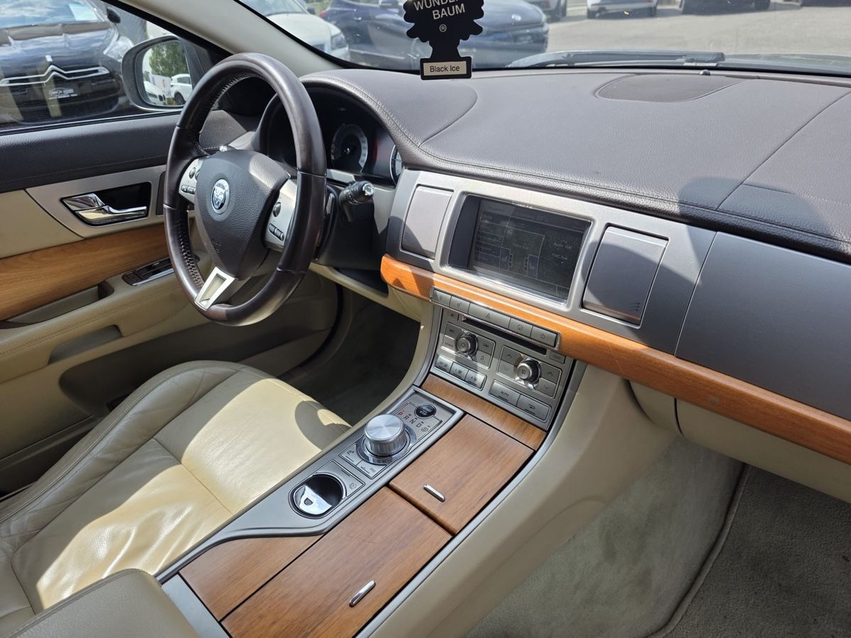 Jaguar Automobili: Jaguar XF 2.7 Diesel – Usato da Adlikon b.Regensdf venduto da vip_011 6