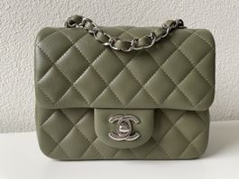 Chanel Mini Square Tasche