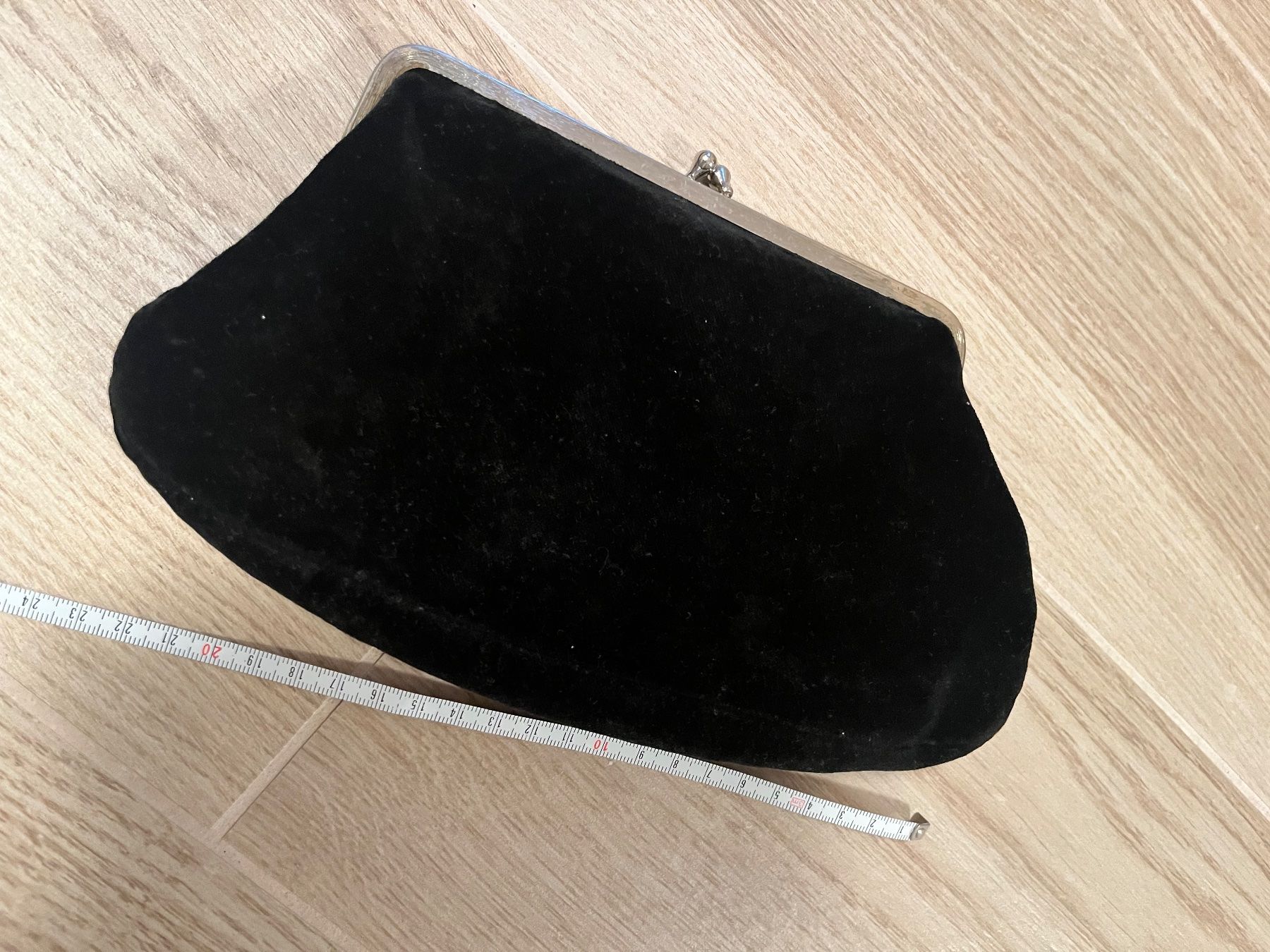 Borse da donna: schwarzer Samt-Clutch – Usato da Lugano venduto da sweetyd84
