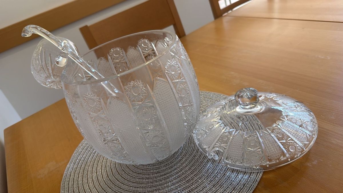 Bicchieri: Kristall-Bowle mit Deckel und Kelle – Nuovo (secondo la descrizione) da Wollerau venduto da Loli-04