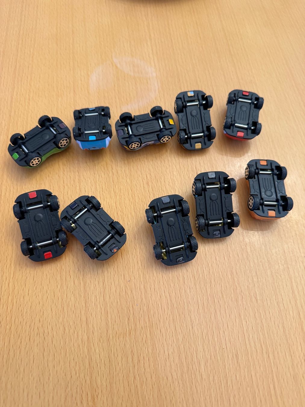 Spielzeuge: Spielzeug Auto 10 Stück – Gebraucht aus Wiedlisbach von Sistershop 2