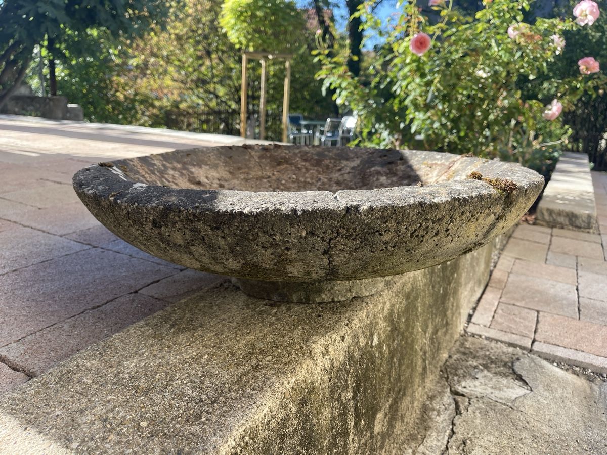 Vasi per fiori: Antike Gartenschale Beton – Usato da Villnachern venduto da socondlife