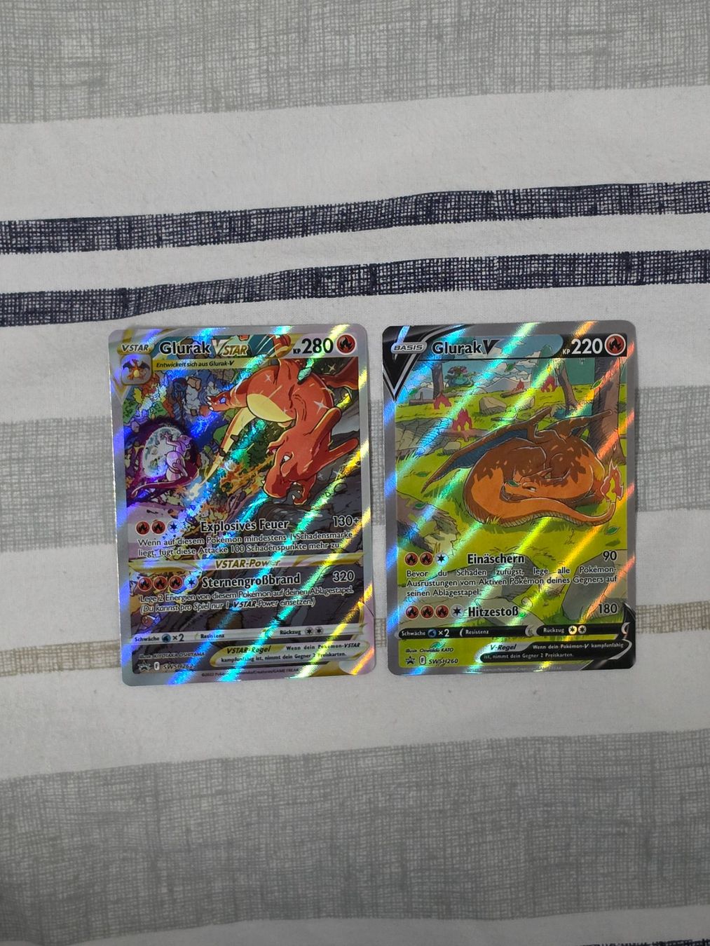 Pokémon Sammelbilder & Trading cards: Glurak V 260 & Glurak VSTAR 262 – Gebraucht aus Binningen von oscark77
