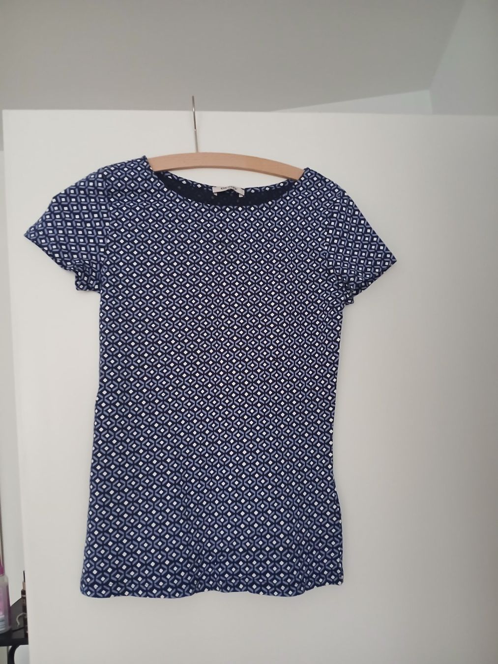 Orsay T-shirt: T-Shirt – Nuovo (secondo la descrizione) da Wettingen venduto da marlu17