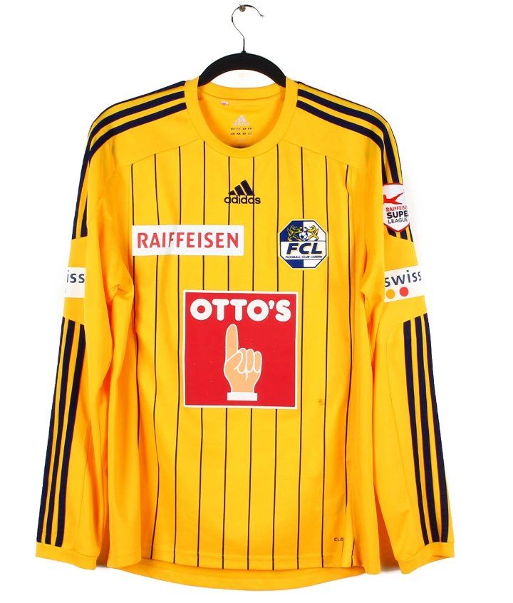 Adidas Leibchen & Hosen: FC Luzern – Gebraucht aus Sâles (Gruyère) von Rapha1111