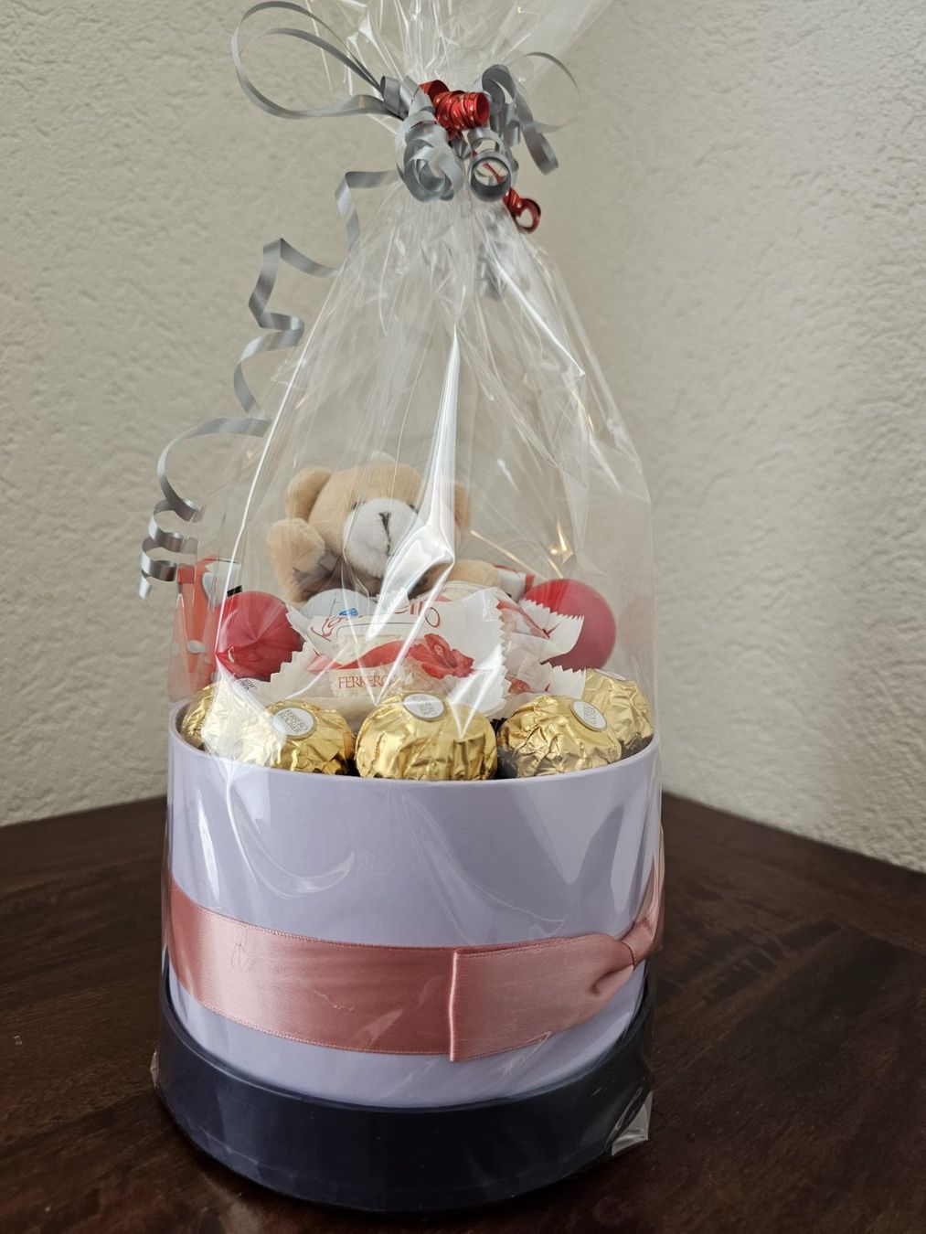 Toutes les décorations: Geschenkbox – Neuf avec emballage d'origine à Sins par Countach82 2
