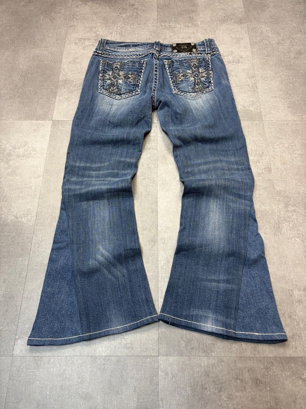 Jeans: Miss Me Bootcut Flared Jeans - Grösse M/29 – Neu (gemäss Beschreibung) aus Werdenberg von hase.vintage