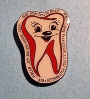 Pin Zahn hab alles fest im Biss