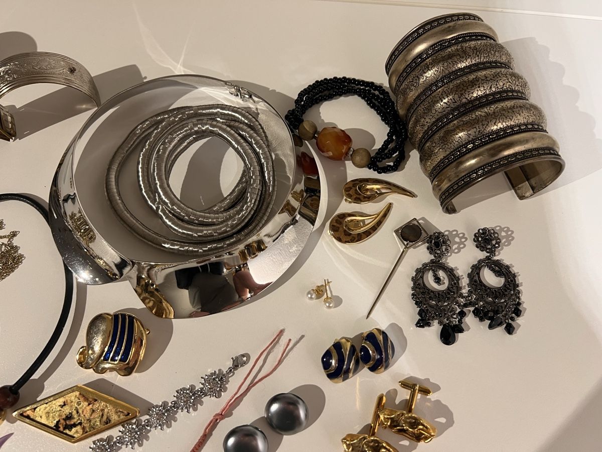 Sonstiger Schmuck: Lot de bijoux  – Gebraucht aus St-Pierre-Clages von ste_xk6p 1