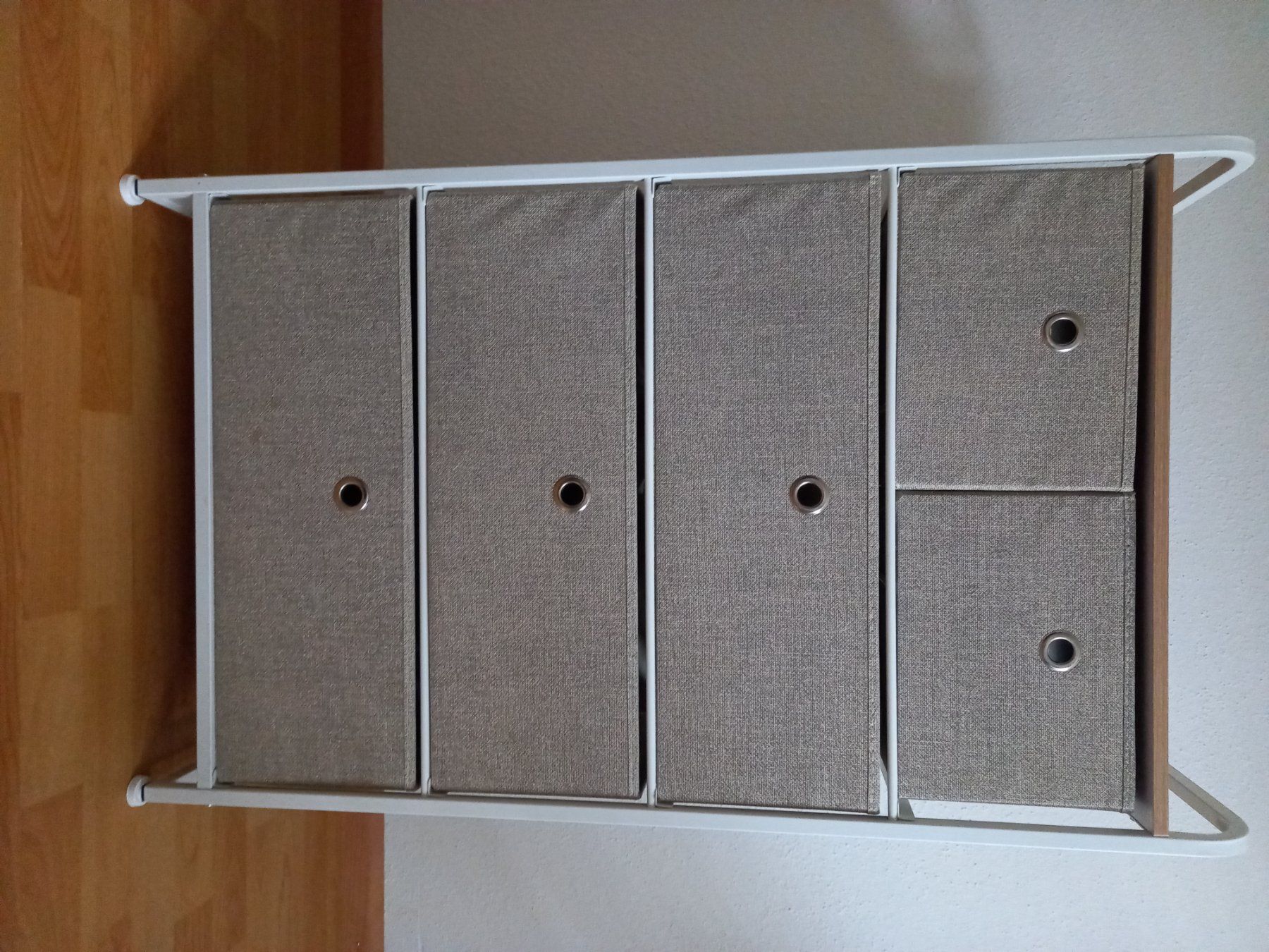 Cassettiere: Kommode MIKA 58 x 99 cm beige – Usato da Muri AG venduto da pet_cwr7