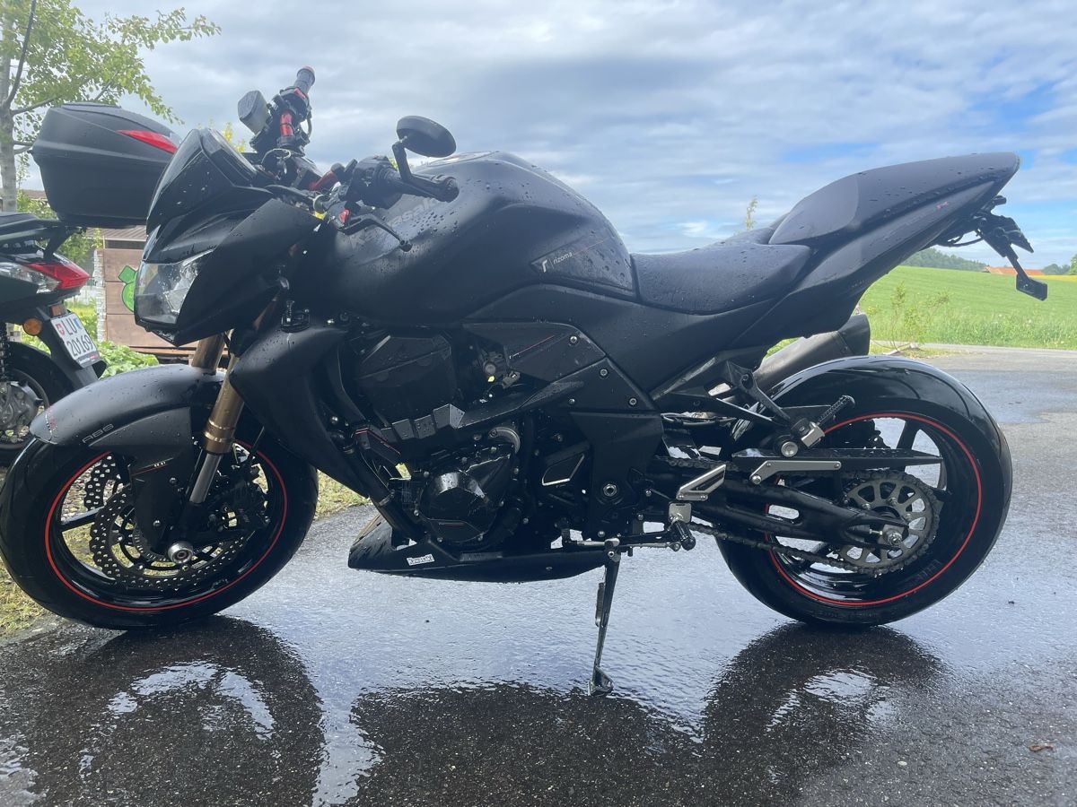 Kawasaki Strada: Kawasaki Z750 ABS Black Edition – Usato da Ettiswil venduto da zapfen02 3