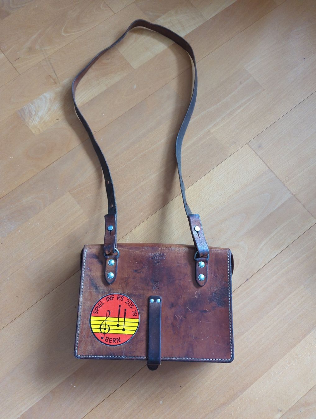 Schweizer Armee Borse: Leder-Militärtasche gebraucht – Usato da Brugg AG venduto da beo1976 3