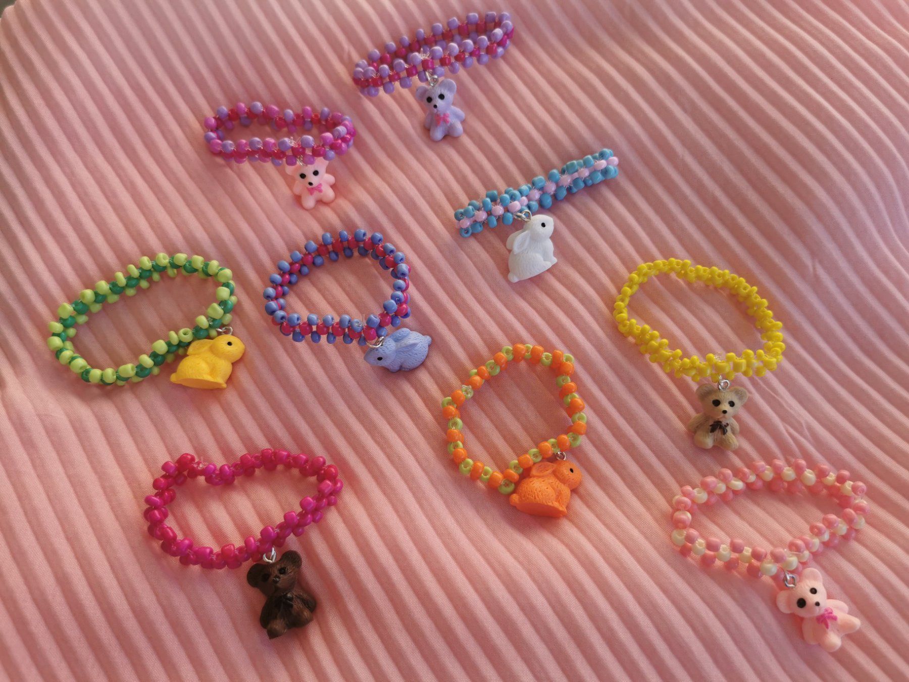 Armbänder & -reifen: NEU Kinder Armband mit Spielzeug – Neu und originalverpackt aus Münsingen von InnaN 9