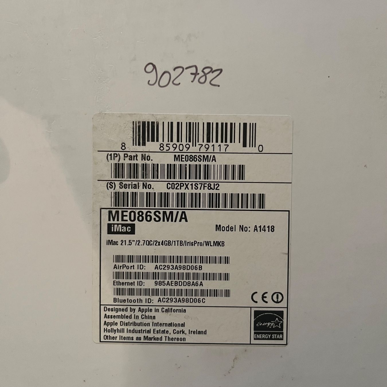 Apple PC: iMac (21.5 pouces, fin 2013) + périphériques – Usato da St-Maurice venduto da mathiii.ss 4