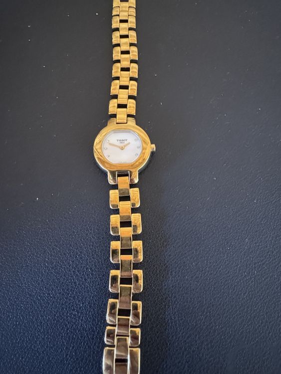 Montre Tissot Vintage Femme Cadran Doré - Occasion Très Bon état