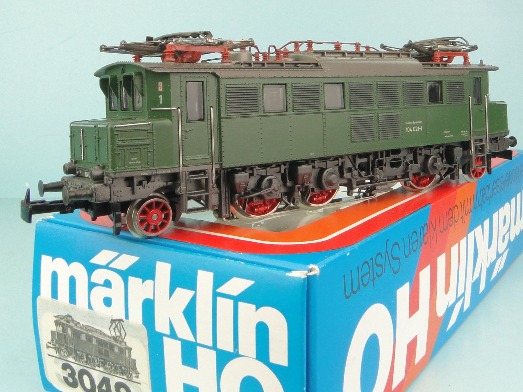 Märklin Modellini di ferrovie: Märklin 3049 BR BR 104 – Usato da Bülach venduto da cann11