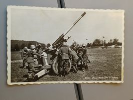 Echt Photo Karte / 7,5cm Flieger Abwehr Kanone im Schuss 