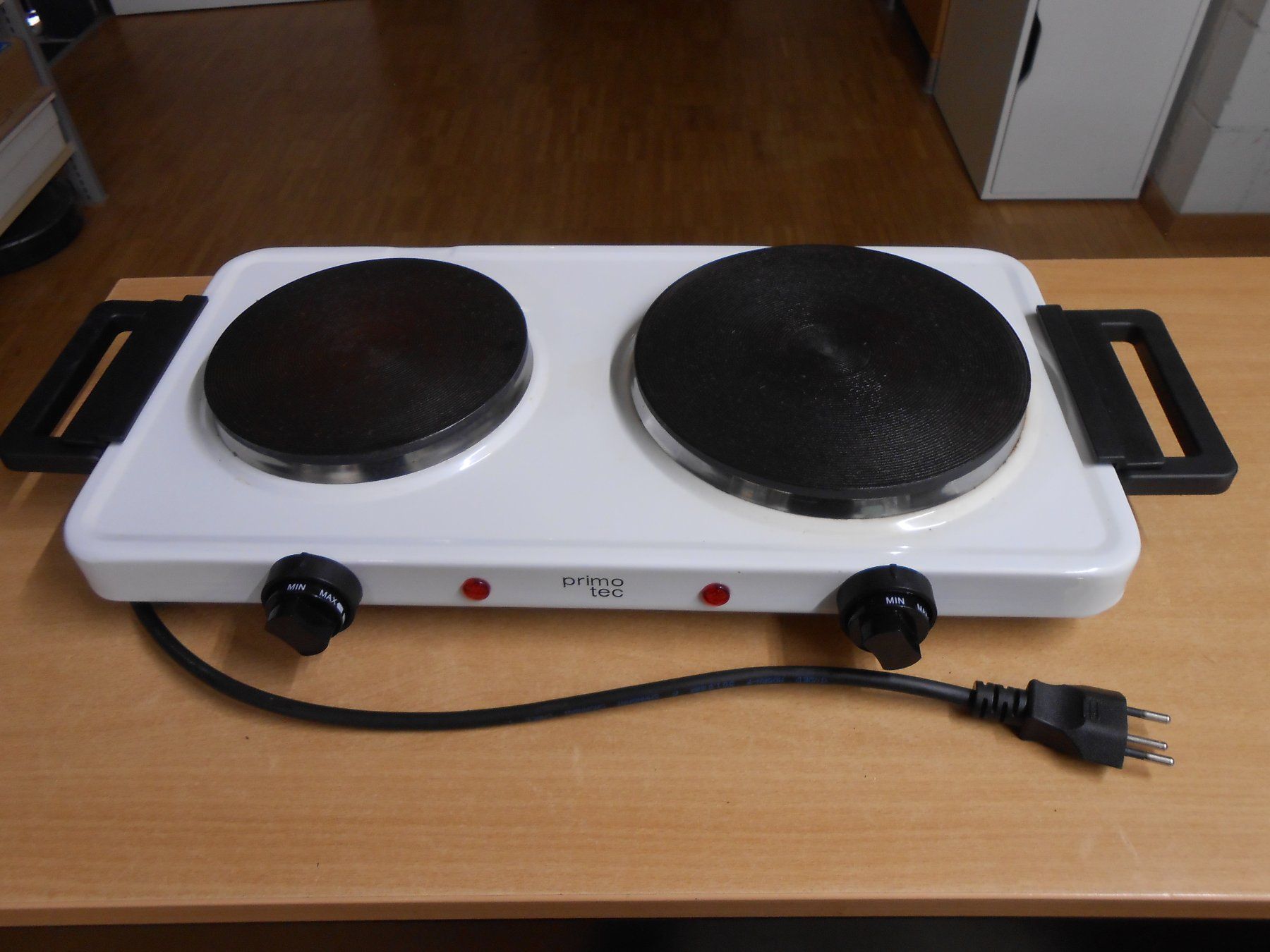 Fust Cucine: Doppelkochplatte portabel – Usato da Gipf-Oberfrick venduto da Livingstone5