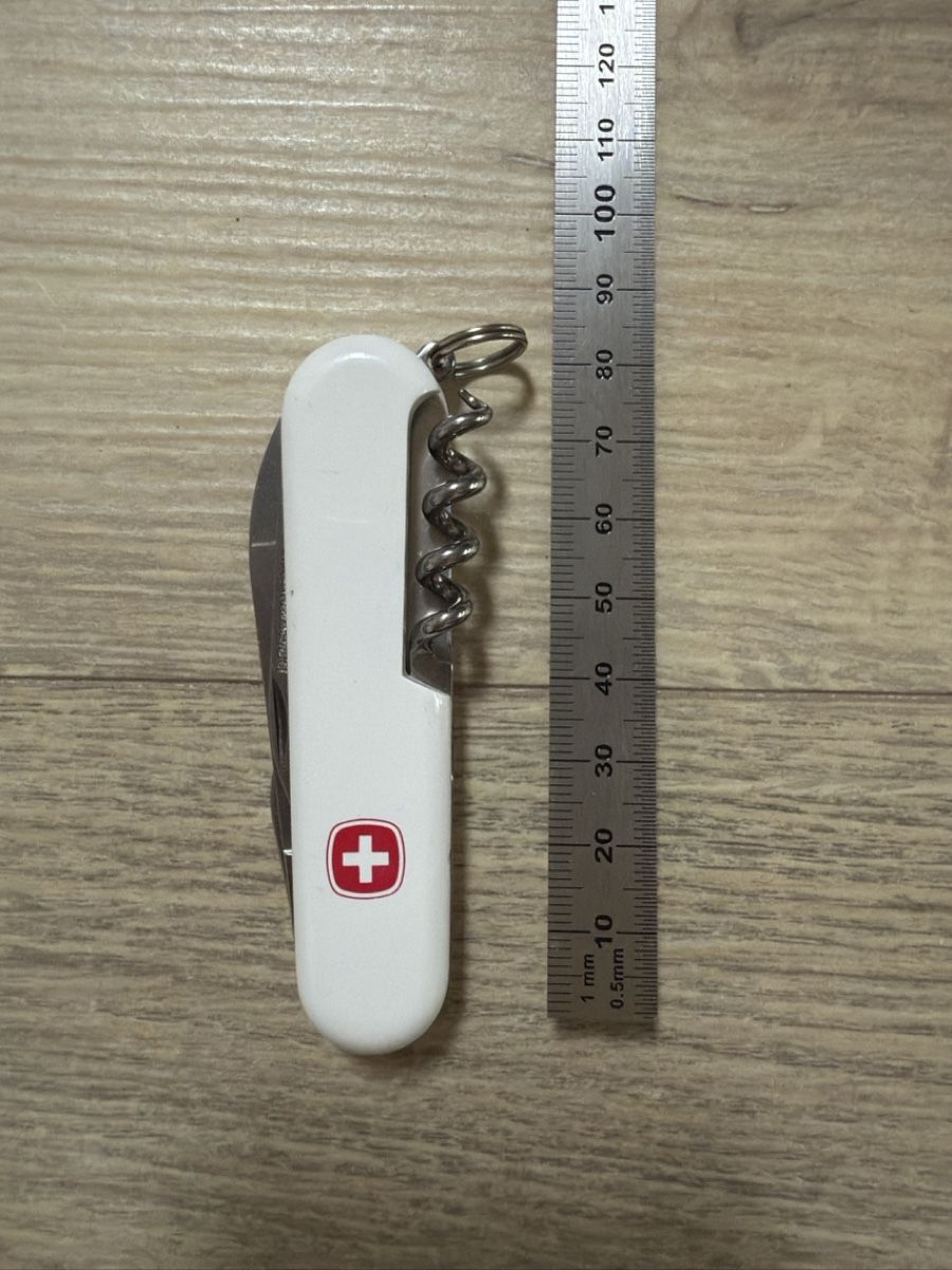 Wenger Taschenmesser: Wenger Taschenmesser, Weiss – Gebraucht aus Sarmenstorf von Nathaliie_21 2