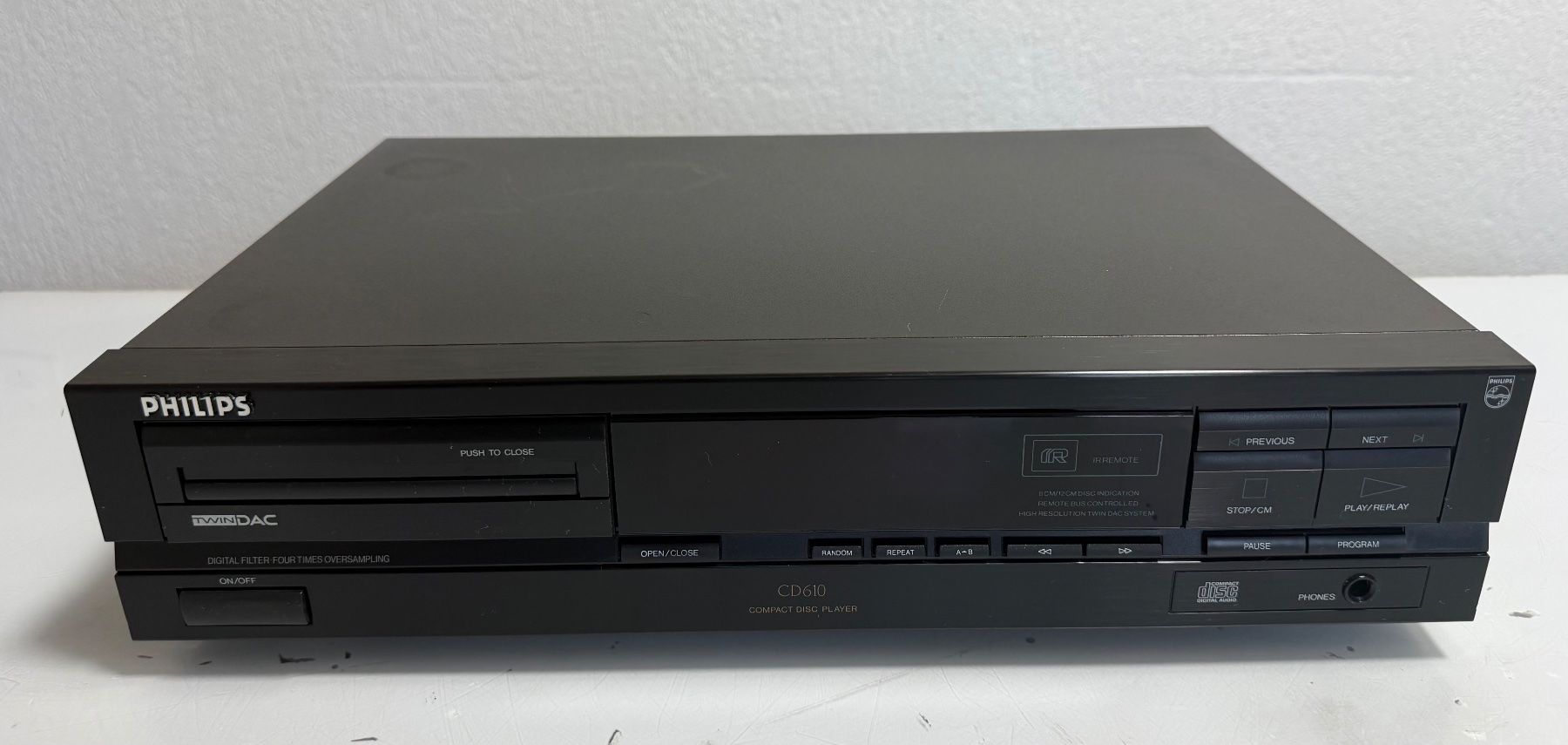 Philips Lecteur multimedia & Streamer: Philips Compact Disc Player CD 610 – D'occasion à Oberglatt ZH par Kumar2