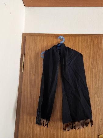 Echarpe Balthazar 100% Baby Alpaga noir franges bon état