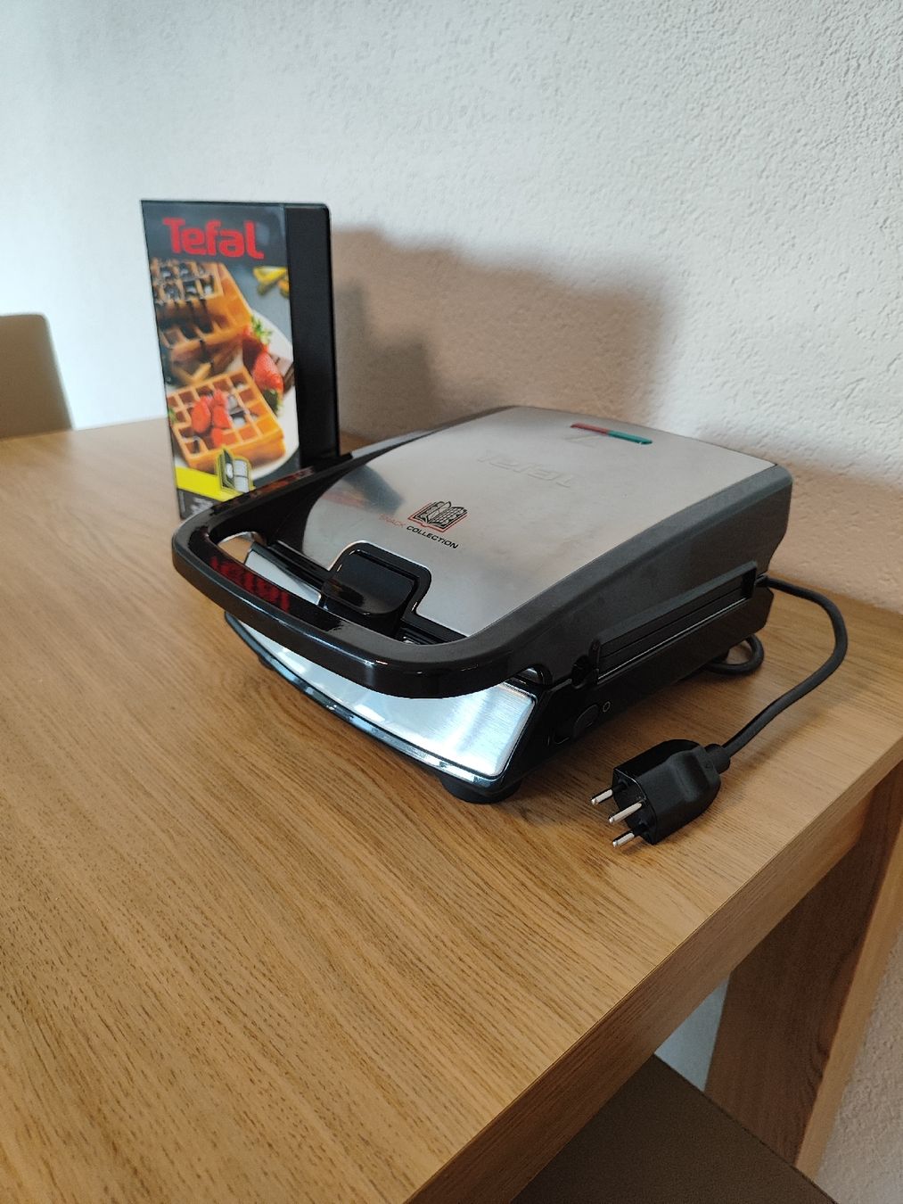 Tefal Appareils de cuisine: Tefal Snack Collection Multigrill mit 4 Platten-Sets  – Neuf (Voir description) à Pfäffikon ZH par Lafayette. 1