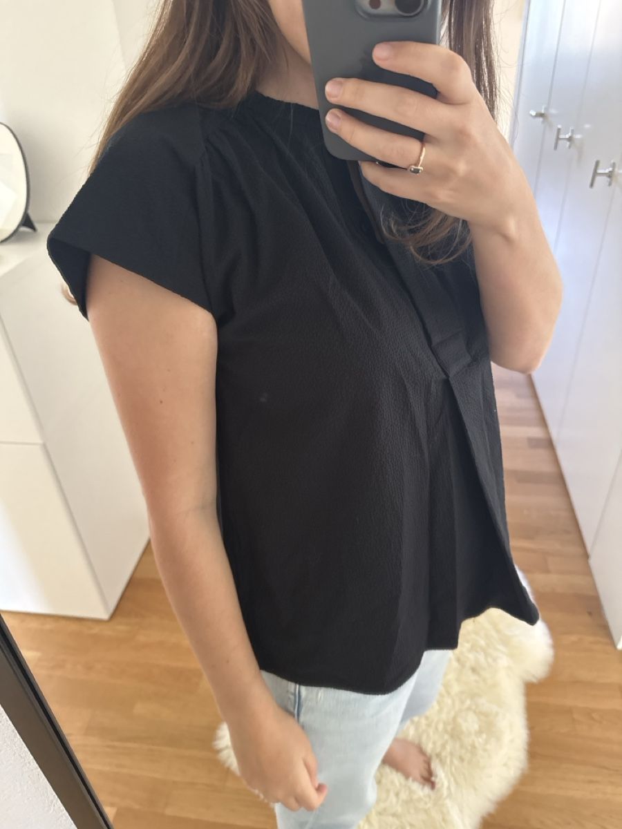 Cos Top: COS Top, schwarz, Grösse 34 – Nuovo (secondo la descrizione) da Uster venduto da CharlotteVN 1