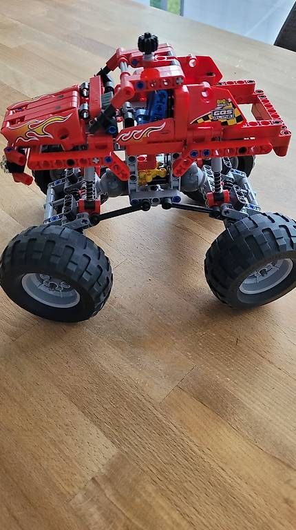 Lego Jeux de construction: lego Monstertruck 42005 – D'occasion à Olten par Einwegparadies 1