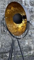 Stativlampe schwarz goldfarben Industriedesign gebraucht