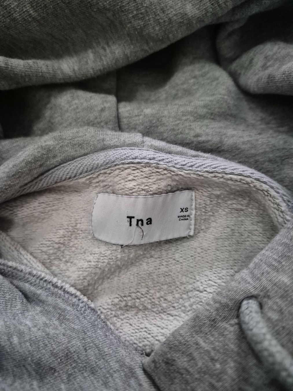 Maglioni & Felpe: Hoodie from TNA – Usato da Zürich venduto da monadiederich 2