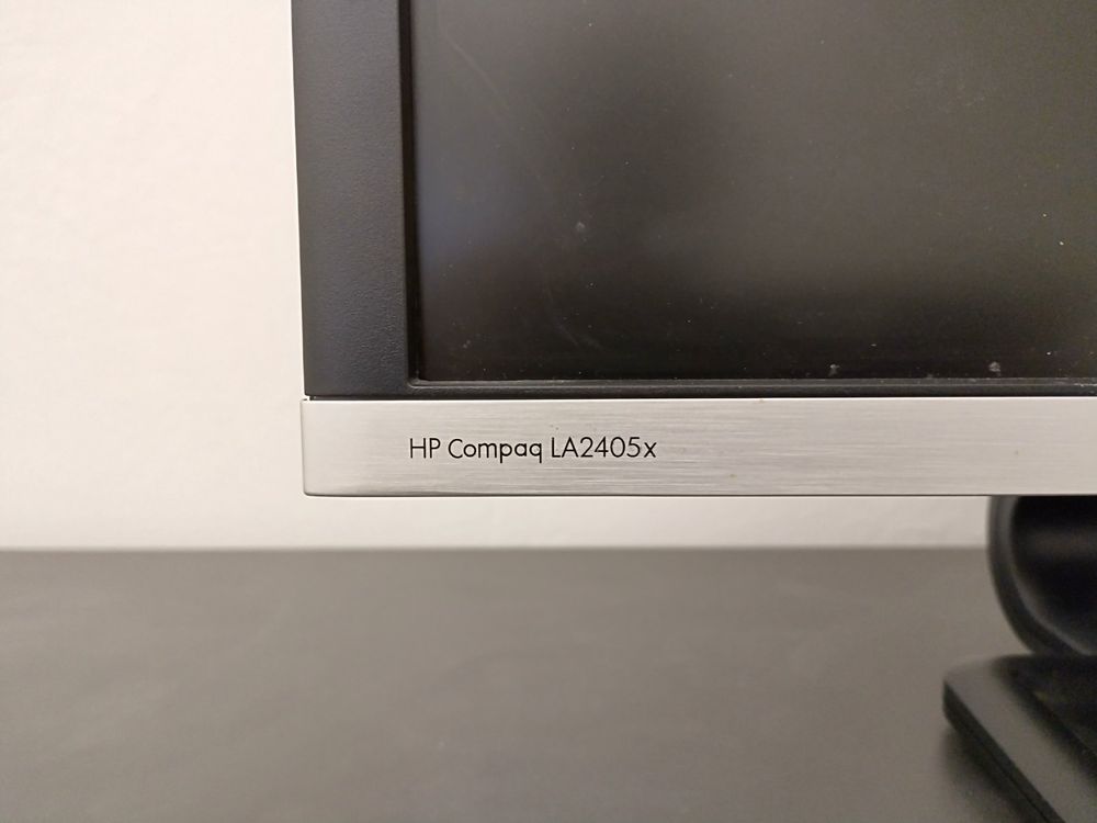Monitor HP LA2405x (24 Zoll, DisplayPort, DVID, VGA) Kaufen auf Ricardo