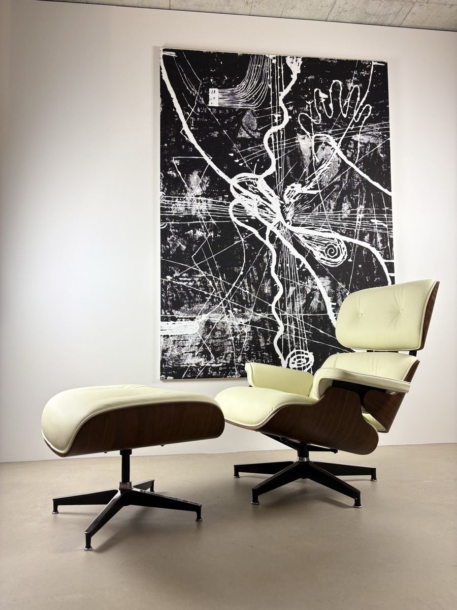 Poltrone: Lounge Chair mit Ottoman Echtleder Ivory – Nuovo (secondo la descrizione) da Münchenstein venduto da AndreHaus