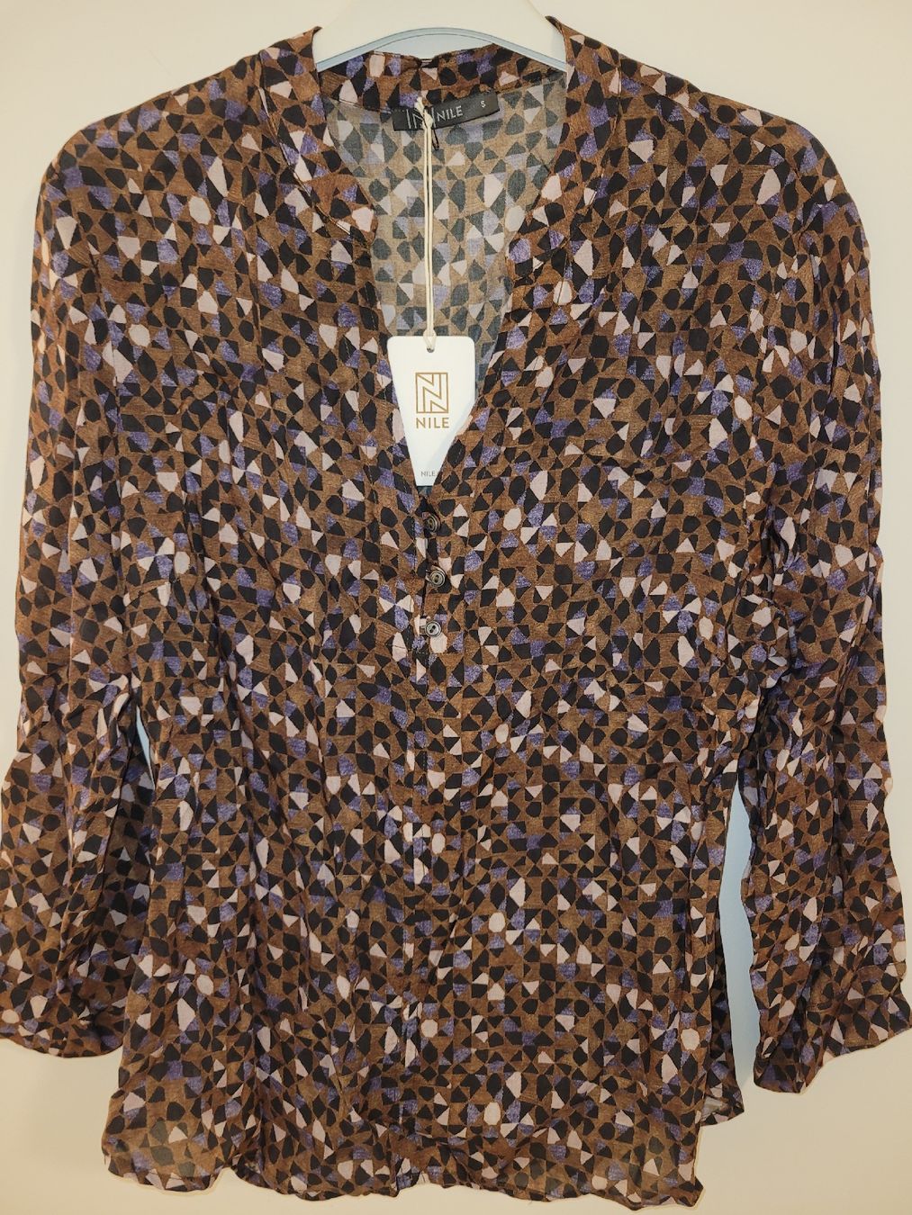 Nile Blusen: nile bluse neu gr. S – Neu und originalverpackt aus Luzern von Ami-be