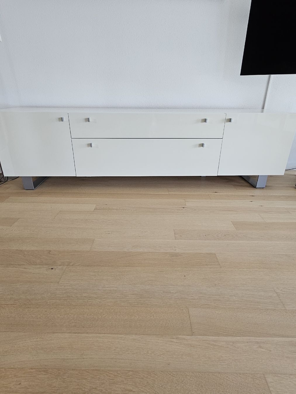 Kommoden: Sideboard, lack, weiss – Gebraucht aus Rüti ZH von vro_5mnb 4