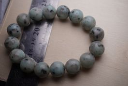 Kiwi  Jaspis  12mm Armband –Edelsteinstube Rausverkauf