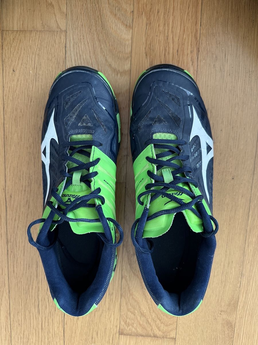 Mizuno Scarpe da uomo: Mizuno Wave Lightning Hallschuhe 44 – Usato da Langenthal venduto da mchmielu82 2