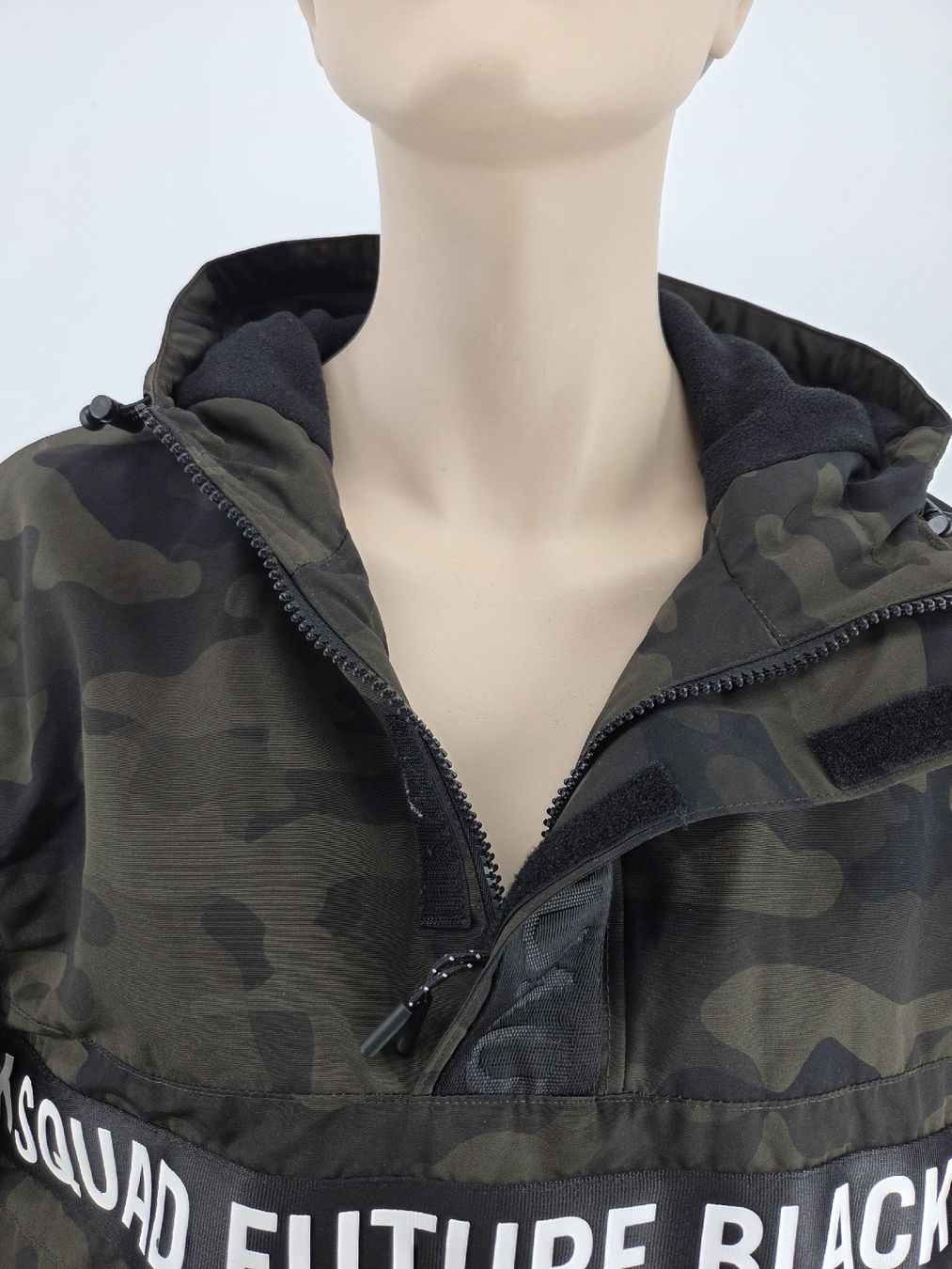 Giacche: Jacke Black Squad – Usato da Adligenswil venduto da Die-Fundgrueb 5