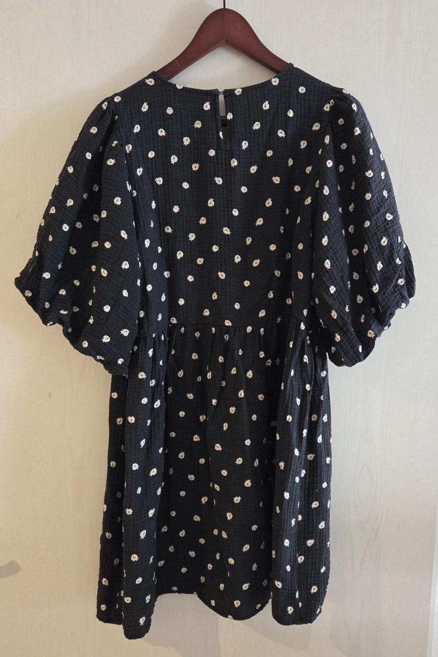 Vestiti: Blümchenkleid von MSCH (Grösse M) – Usato da Zürich venduto da wile_coyote 1