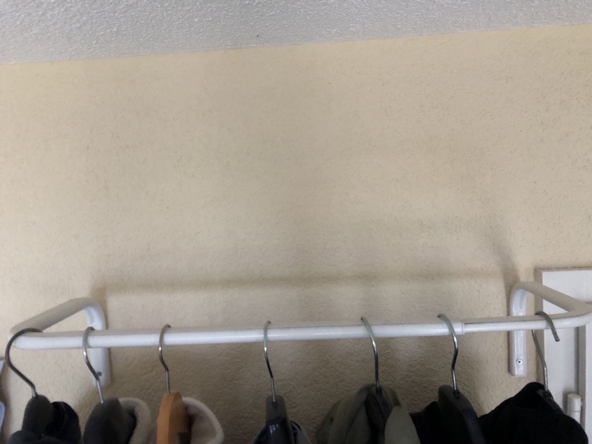 Altro in Decorazioni & Accessori: Kleiderständer inkl. Schrauben – Nuovo (secondo la descrizione) da Merligen venduto da iTzRafi 1