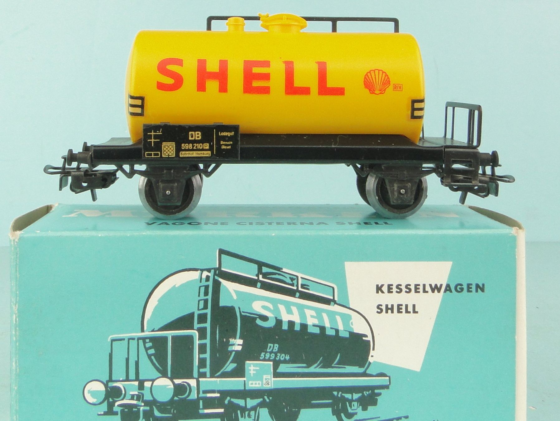 Märklin Modellini di ferrovie: Märklin H0 4502 Shell – Usato da Bülach venduto da cann11 2