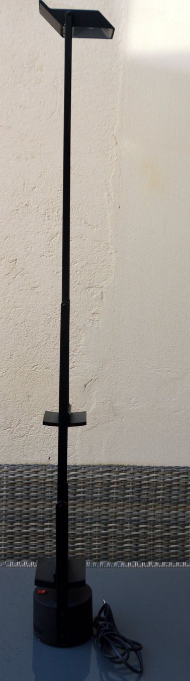 Artemide Lampen: Lampe de table Artemide Tizio – Gebraucht aus Collonges von arashee 6