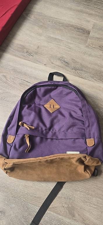 Rucksäcke: Rucksack violett – Gebraucht aus Schaffhausen von isl_dj8w