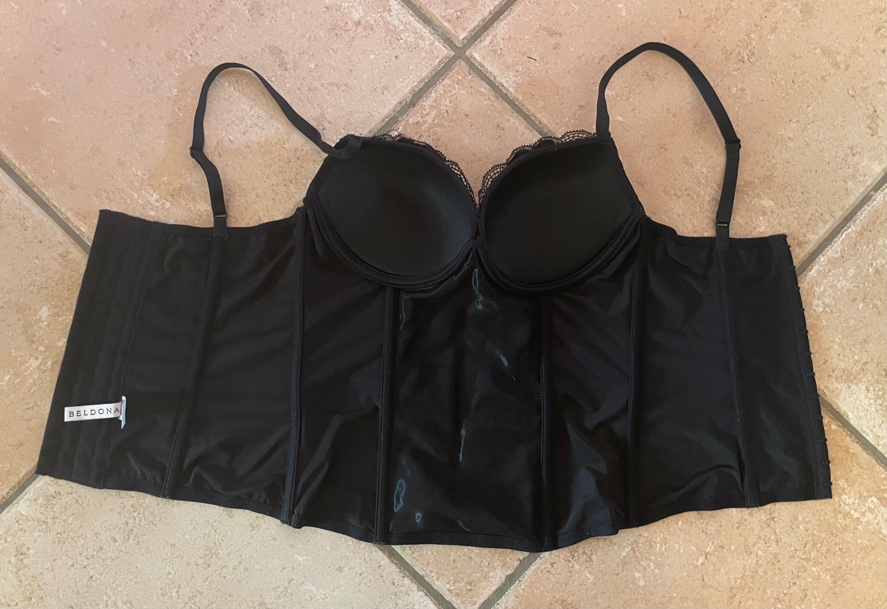 Beldona Altra biancheria intima: Corsage Beldona 75B – Nuovo (secondo la descrizione) da Lausanne venduto da Lou__ 7