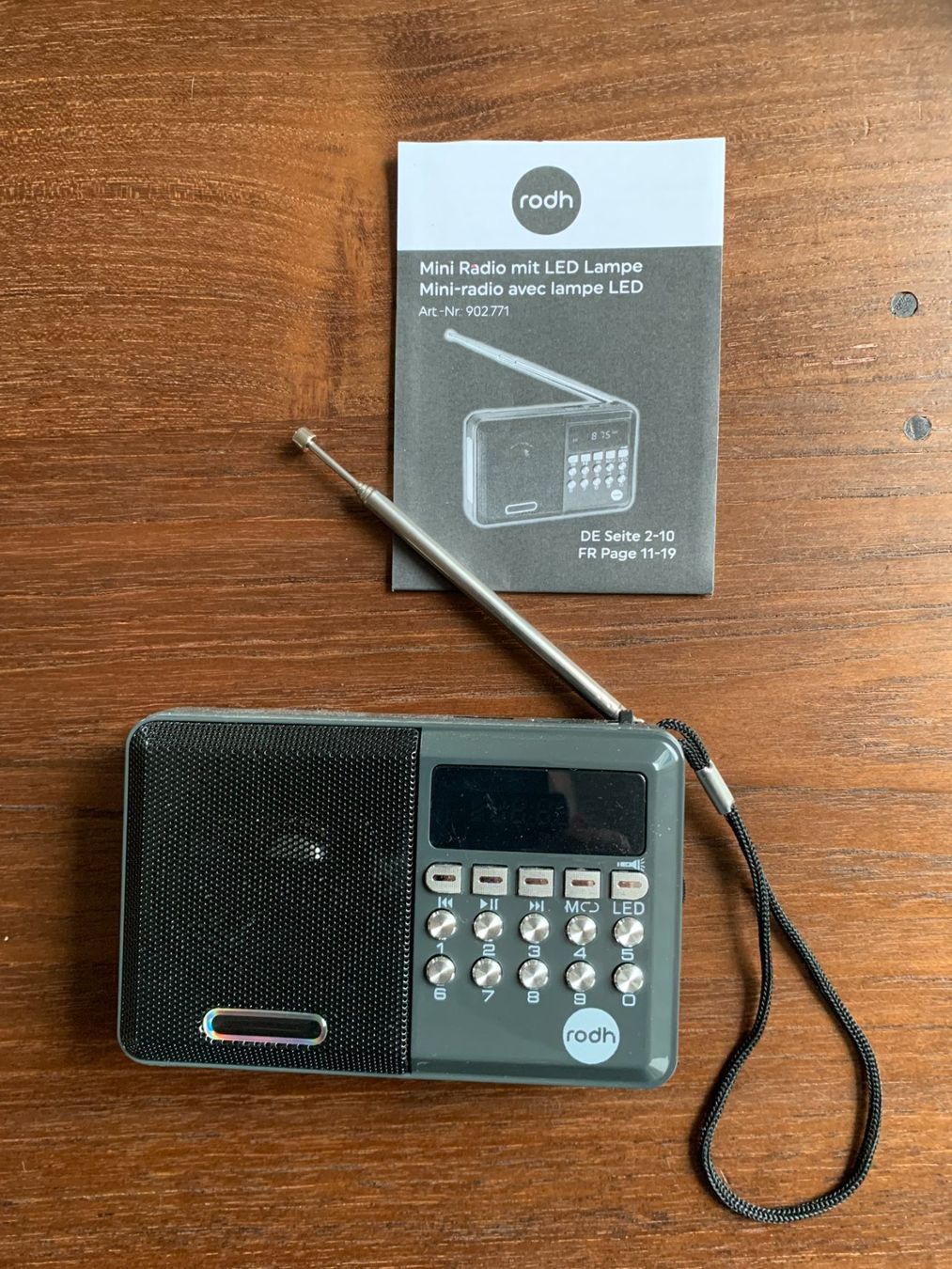 Radio: Akku-Radio mit LED – Usato da Hirzel venduto da BAGY54