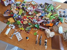 Grand lot Playmobil divers accessoires 